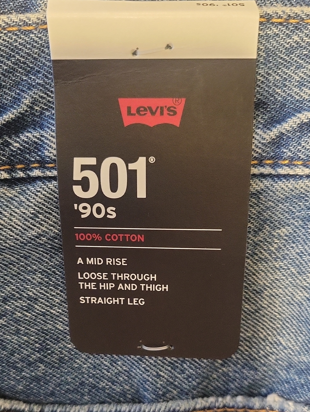 Levi's 501® 90s Straight Jeans in Medium Blue - Picture 5 of 9